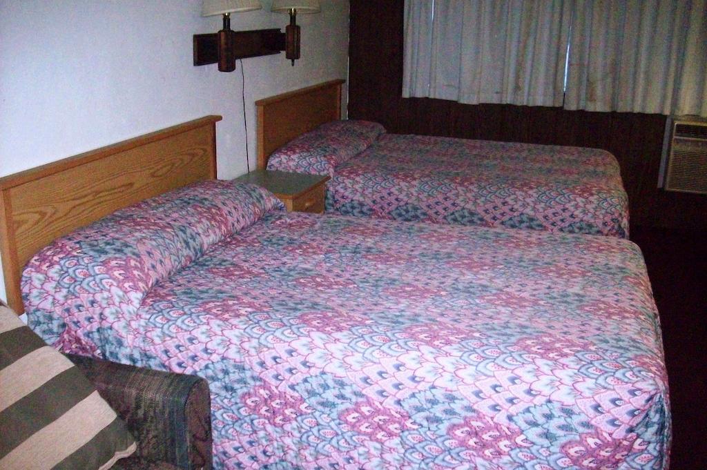 Hilander Motel Mountain Home Room photo