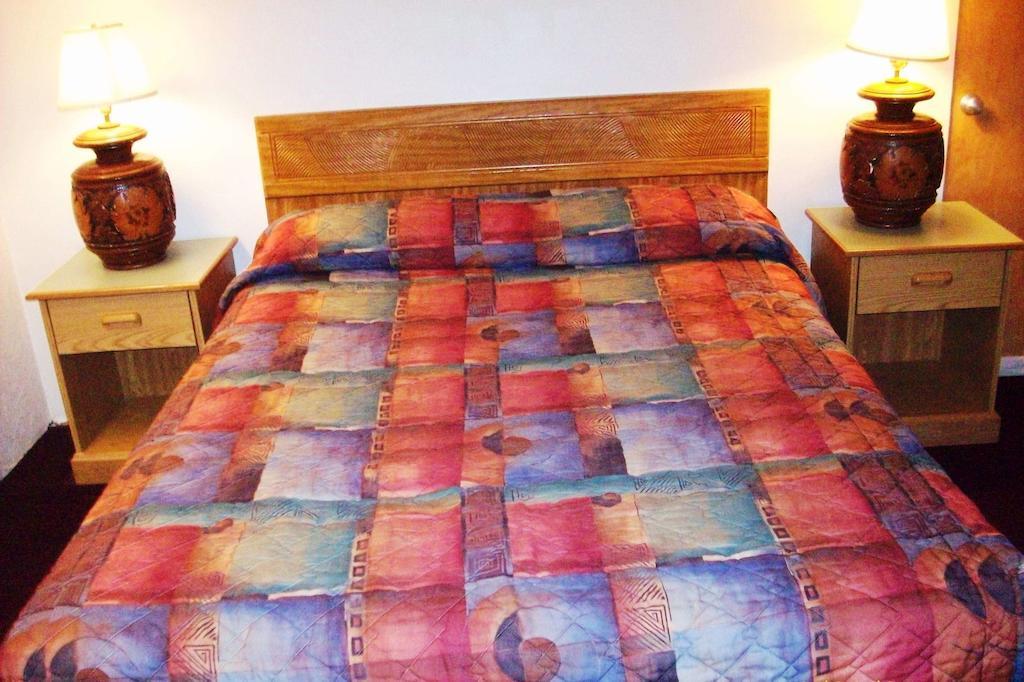 Hilander Motel Mountain Home Room photo